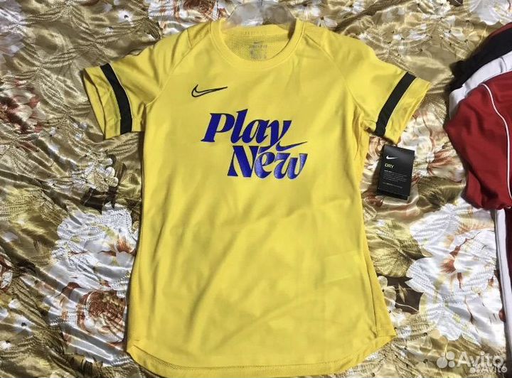 Спортивная футболка nike