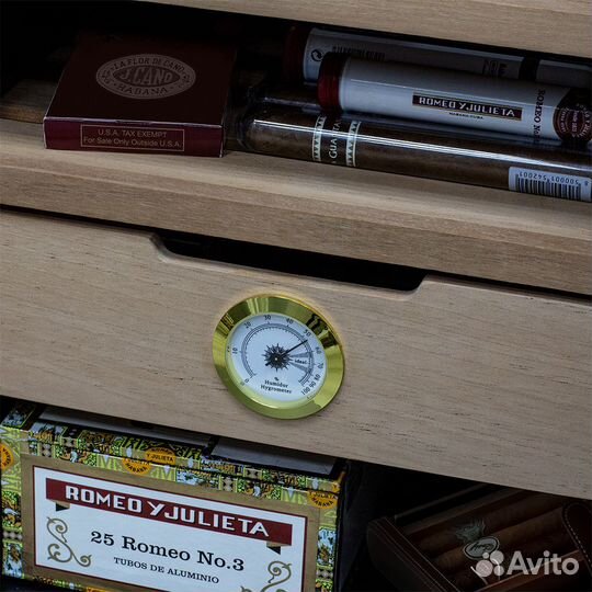 Хьюмидор шкаф Meyvel MC-48BT