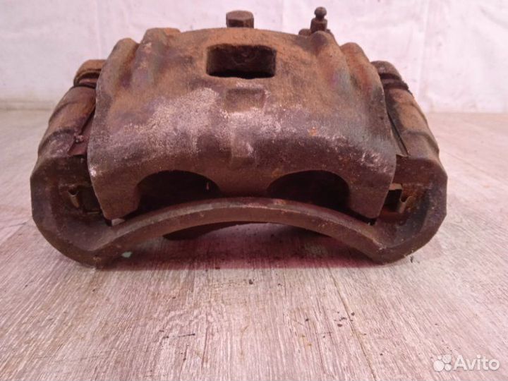 Суппорт передний правый Great Wall Sailor 1 491QE