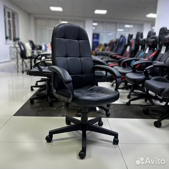 Офисное кресло С-002