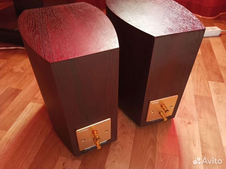 Полочники Hi End
