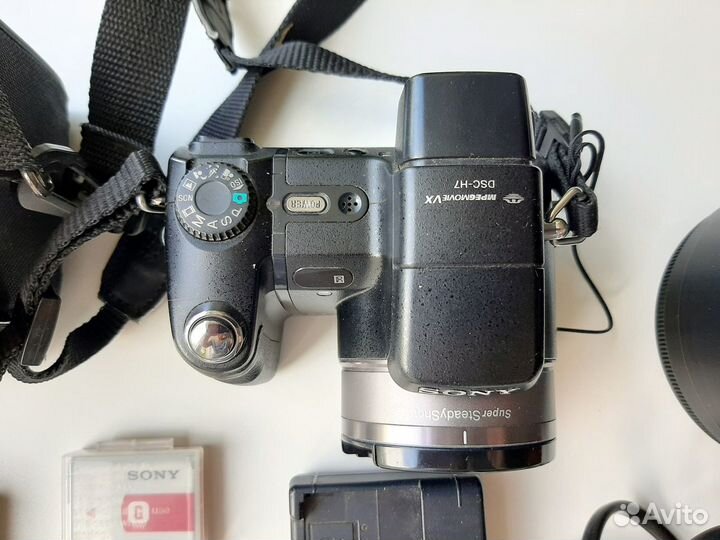 Фотоаппарат Sony Cyber-shot DSC-H7