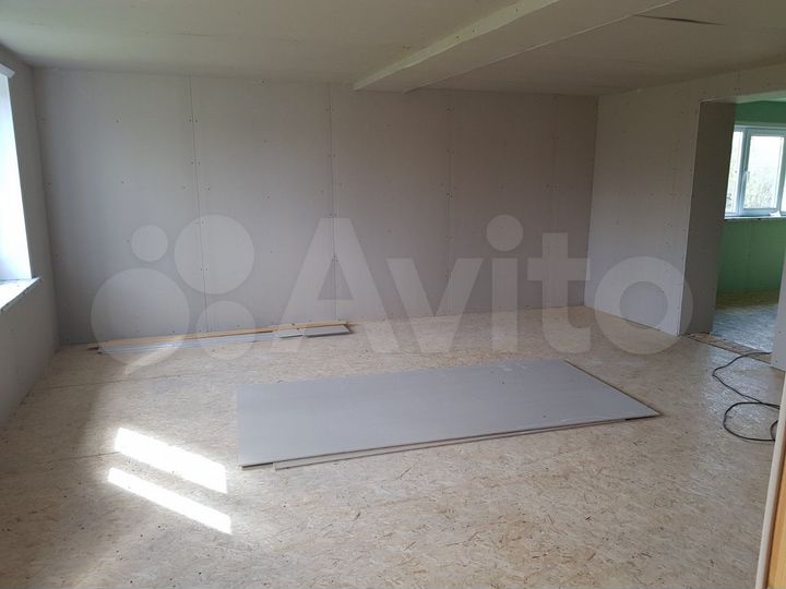 Дом 100 м² на участке 16,9 сот.