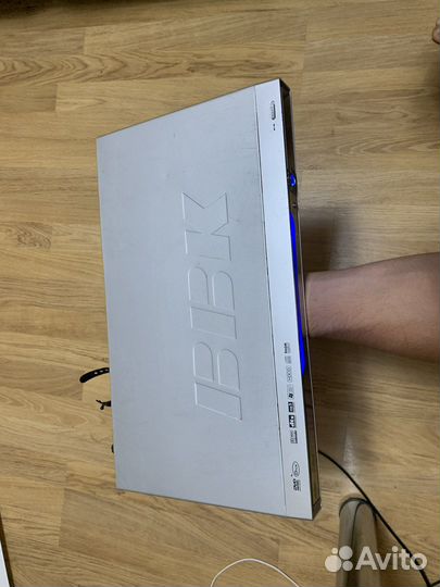 DVD плеер BBK DV725SI