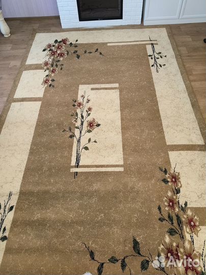 Продаю ковер