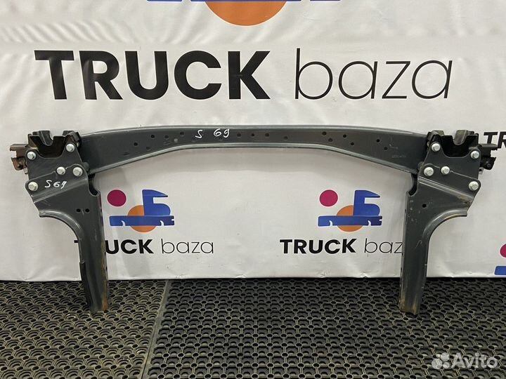 2580469 Кронштейн задней подвески кабины