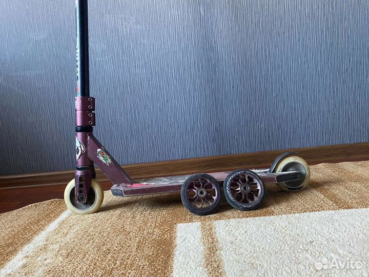 Трюковой самокат tech team