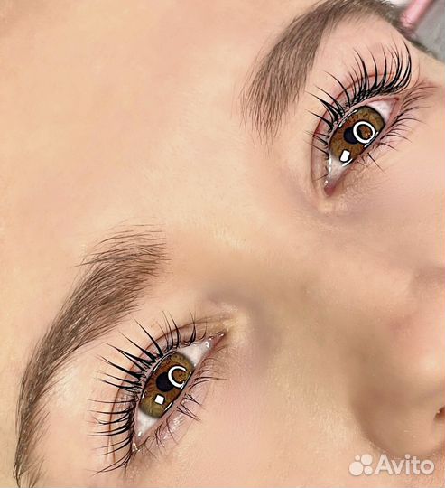 Бразильское ламинирование ресниц wow-эффект/Брови