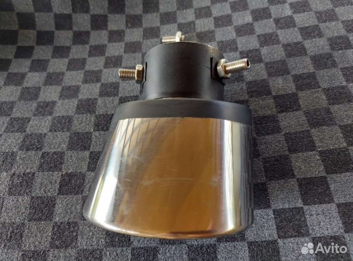 Насадка на глушитель декоративная угловая