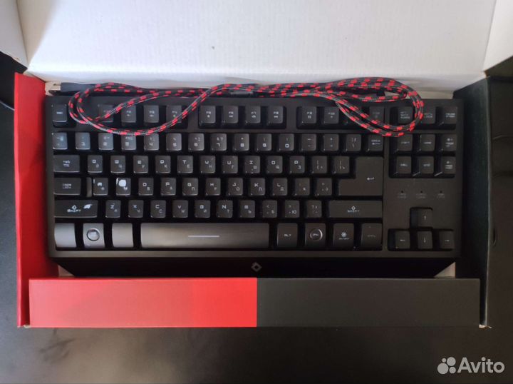 Игровая клавиатура с подсветкой