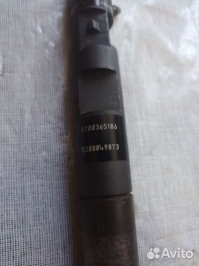 Форсунка топливная Renault Nissan K9K Delphi