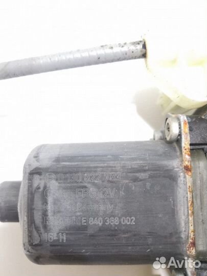 Стеклоподъемник электрический передний правый