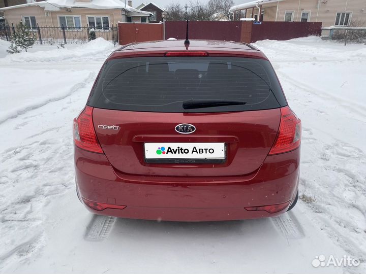 Kia Ceed 1.6 AT, 2011, 249 000 км