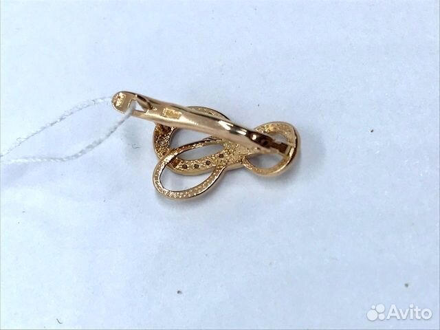 Золотые серьги с фианитом