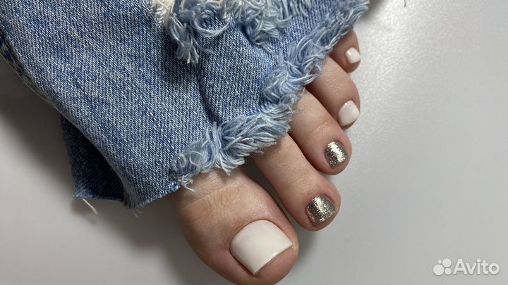 Маникюр/педикюр