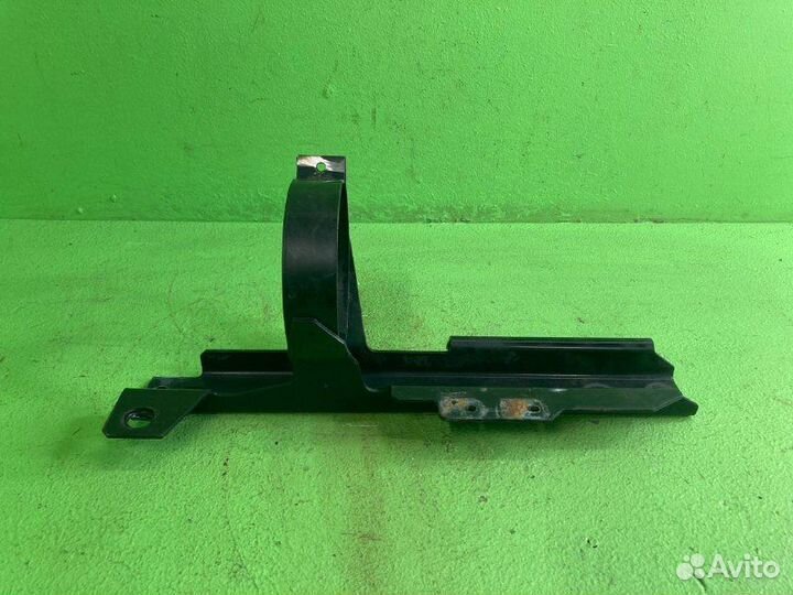 Кронштейн бачка гура mercedes-benz actros MP 4