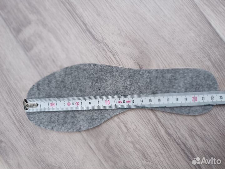 Лыжные ботинки размер 35