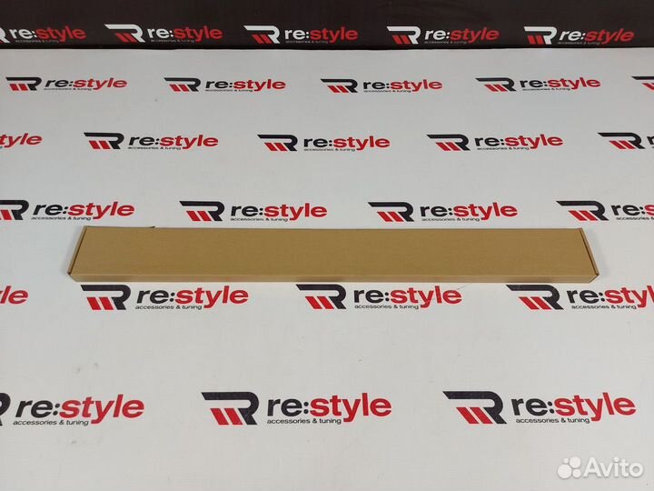 Накладка заднего бампера Toyota Camry 55 K2549