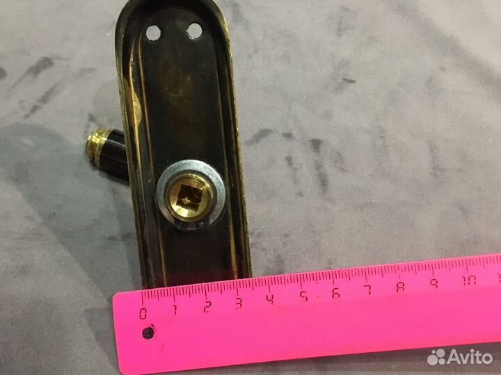 Фурнитура для окон деревянных