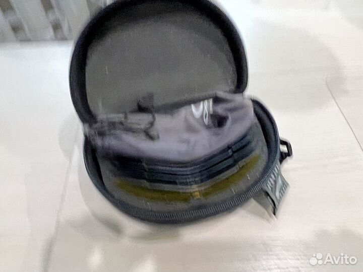 Спортивные очки oakley