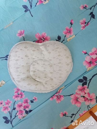 Подушечка для новорожденного