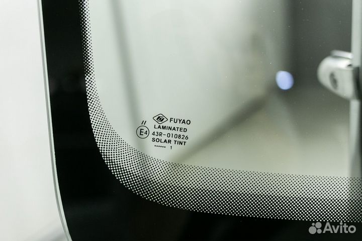 Лобовое стекло на автомобиль VW polo