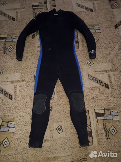 Гидрокостюмы Bare