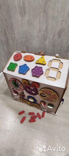 Бизиборд домик со светом большой