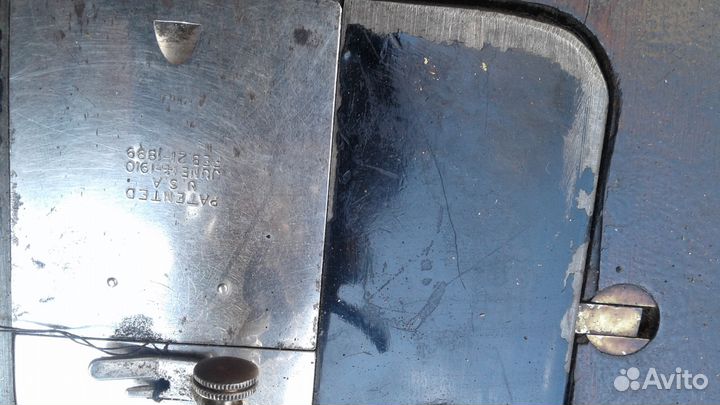 Швейная машина Зингер (Singer)