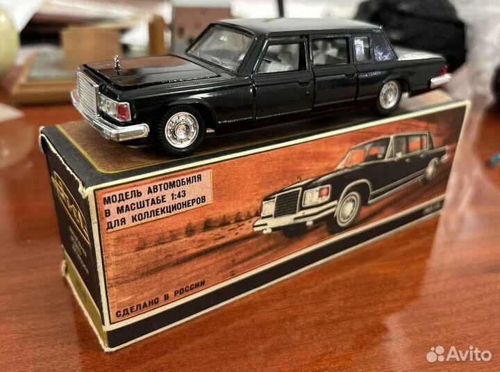 Автомобиль ZIL-115