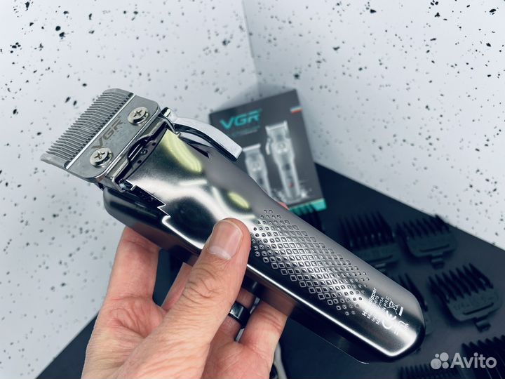 Машинка и триммер для стрижки волос vgr 675