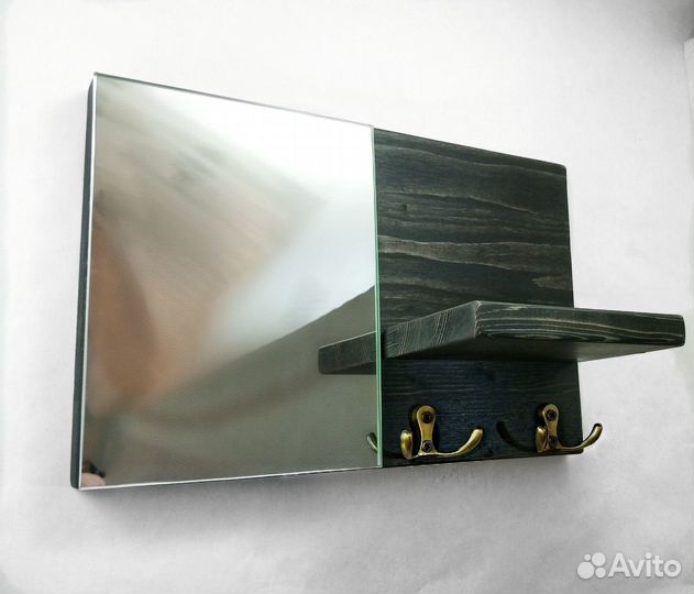 Полка ключница с зеркалом