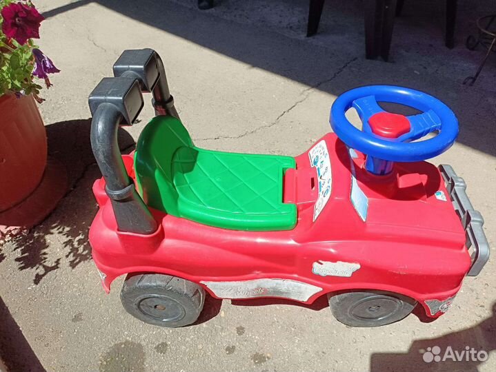 Машинка-каталка