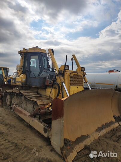 Komatsu D65E-12, 2007