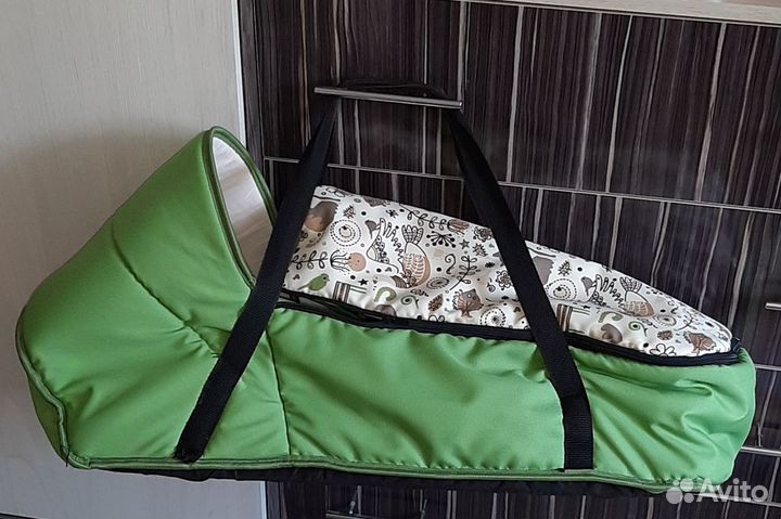 Коляска трансформер. В отличном состоянии