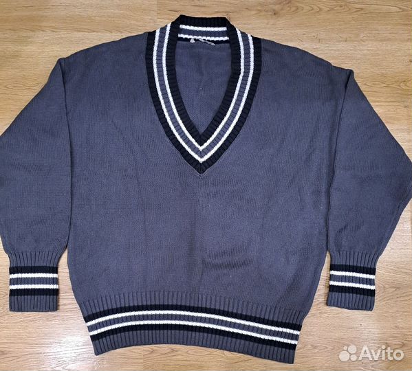 Брючный костюм женский 48 50,новый