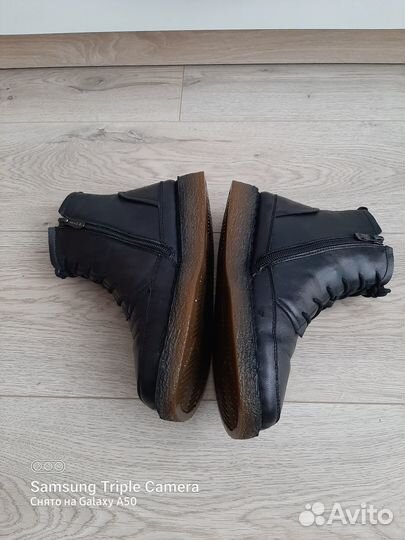 Ботинки из натуральной кожи Madella 37