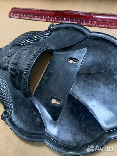 Кашпо для цветов настенное карболит