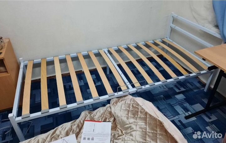 Кровать в стиле лофт