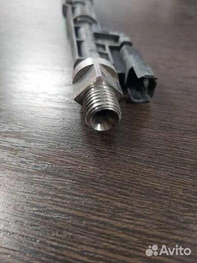 Форсунка топливная Bmw X5 50Ix F15 N63N 4.4 2013