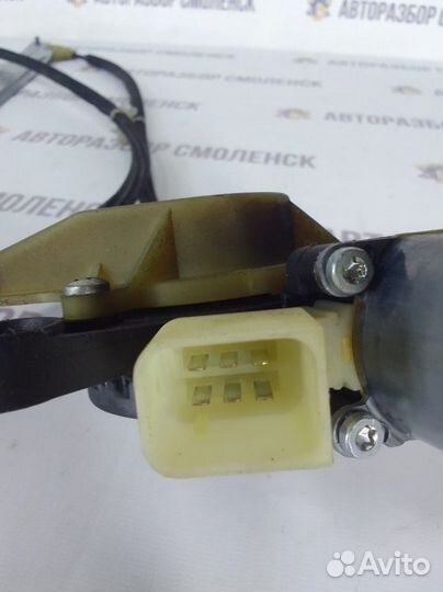 Стеклоподъемник электр. передний левый Mercedes-Be