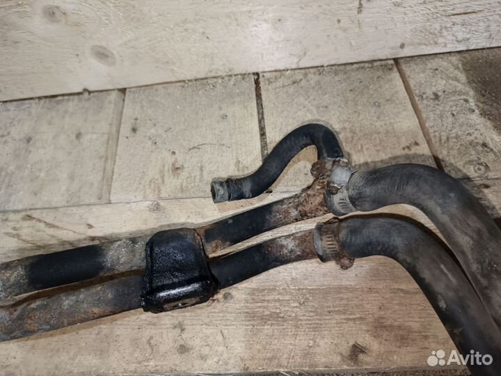 Патрубки отопителя Toyota Hilux Surf 1991г