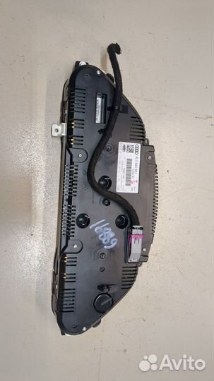 Щиток приборов Audi Q7, 2011