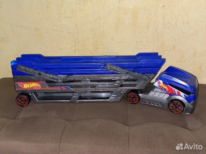 Hot wheels автовоз грузовик