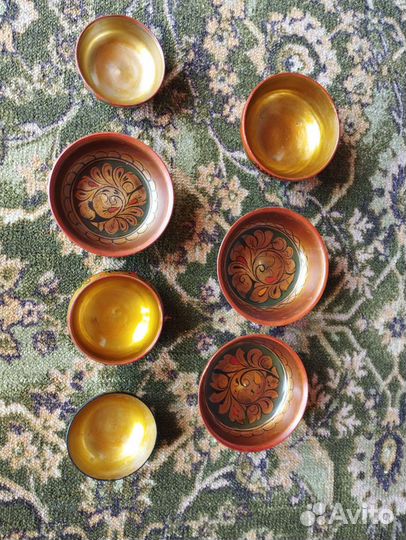 Деревяные тарелочки с узорами