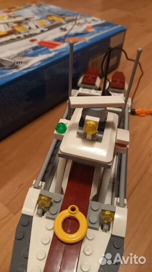 Lego City 60147 - Рыболовный катер лодка корабль