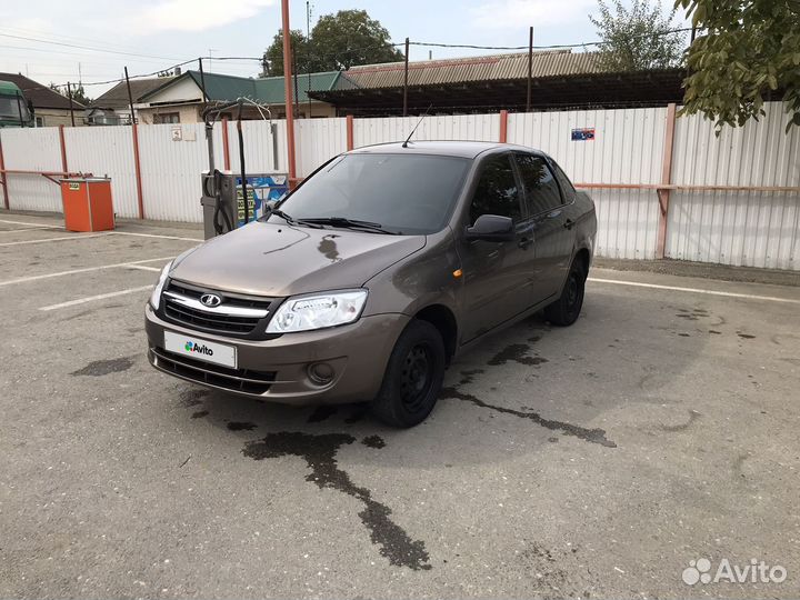 LADA Granta 1.6 AT, 2013, 350 000 км