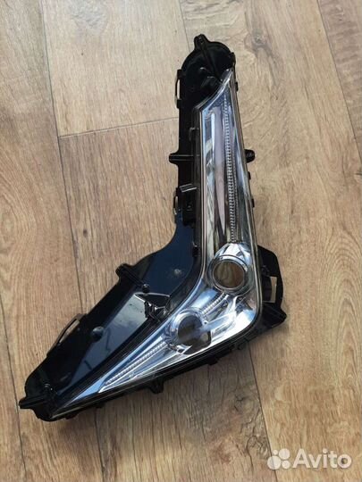 Стекло новое правой птф лексус lx570