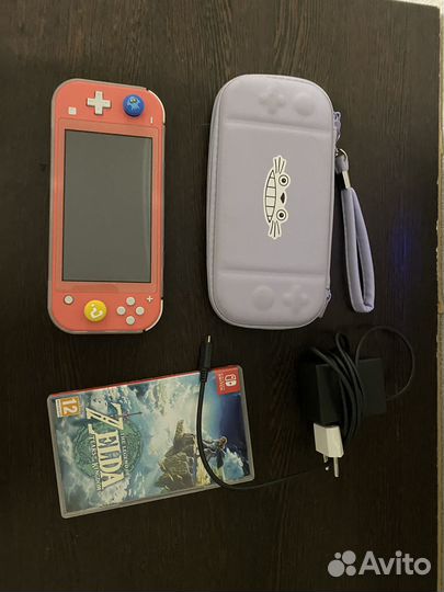 Продаю Nintendo switch lite с игрой Zelda Totk