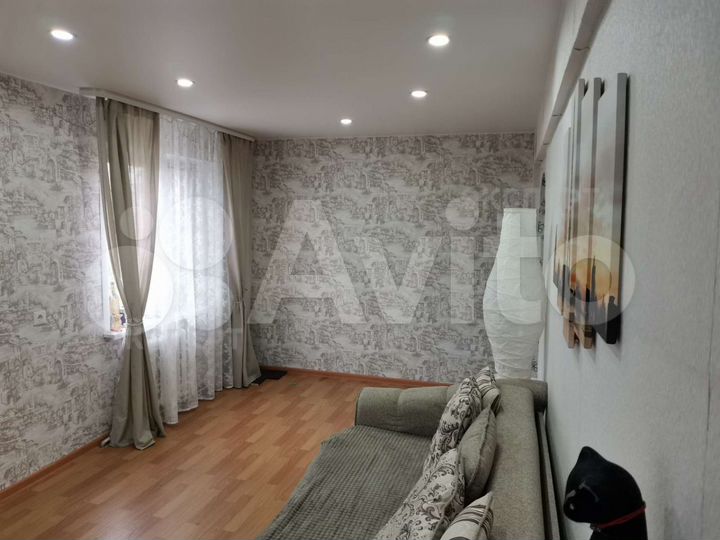 2-к. квартира, 43 м², 5/5 эт.